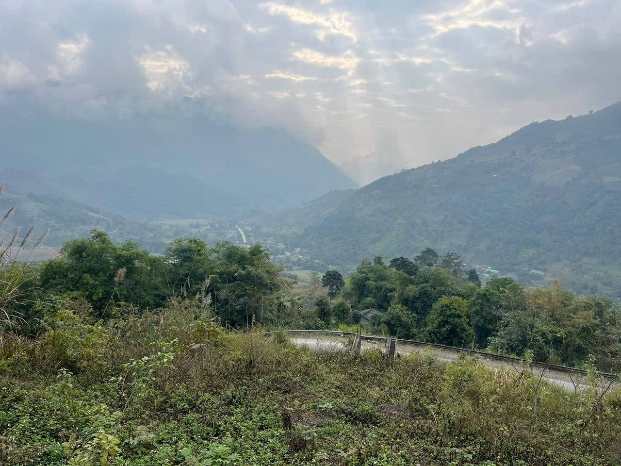 Vietnam in bicicletta: Un viaggio autentico tra le vette e le tradizioni del Nord
